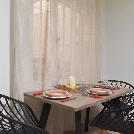 Nefeli House Syros Apartment แอร์มูโปลี ภายนอก รูปภาพ