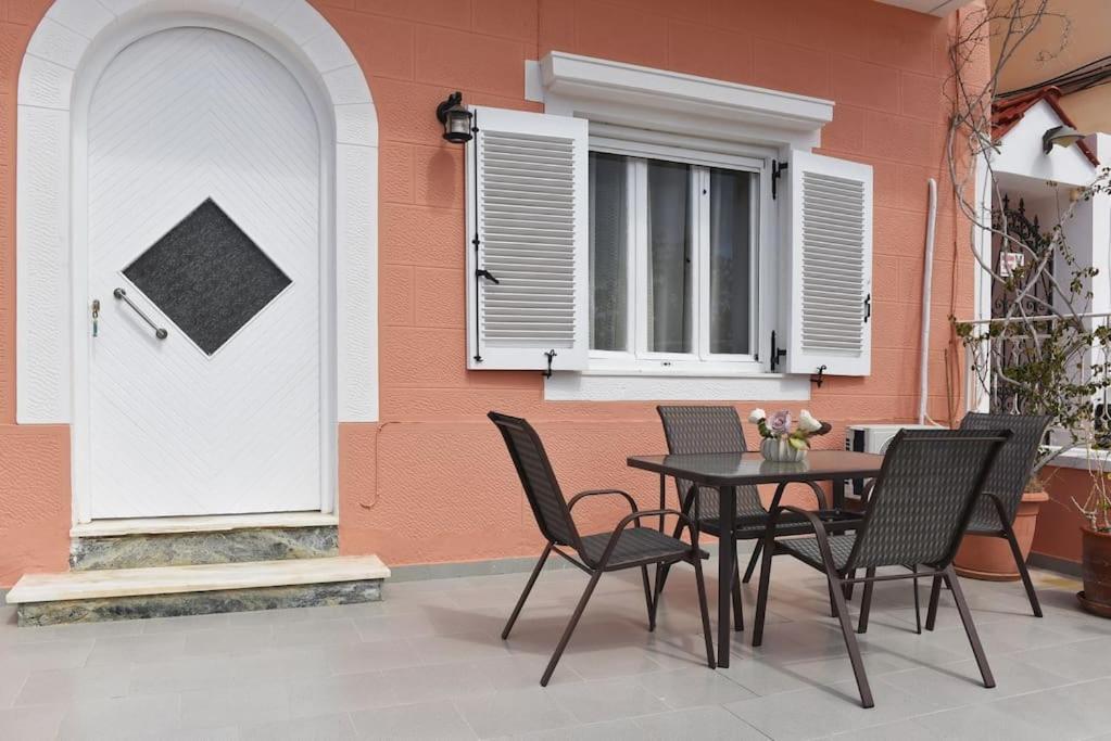 Nefeli House Syros Apartment แอร์มูโปลี ภายนอก รูปภาพ